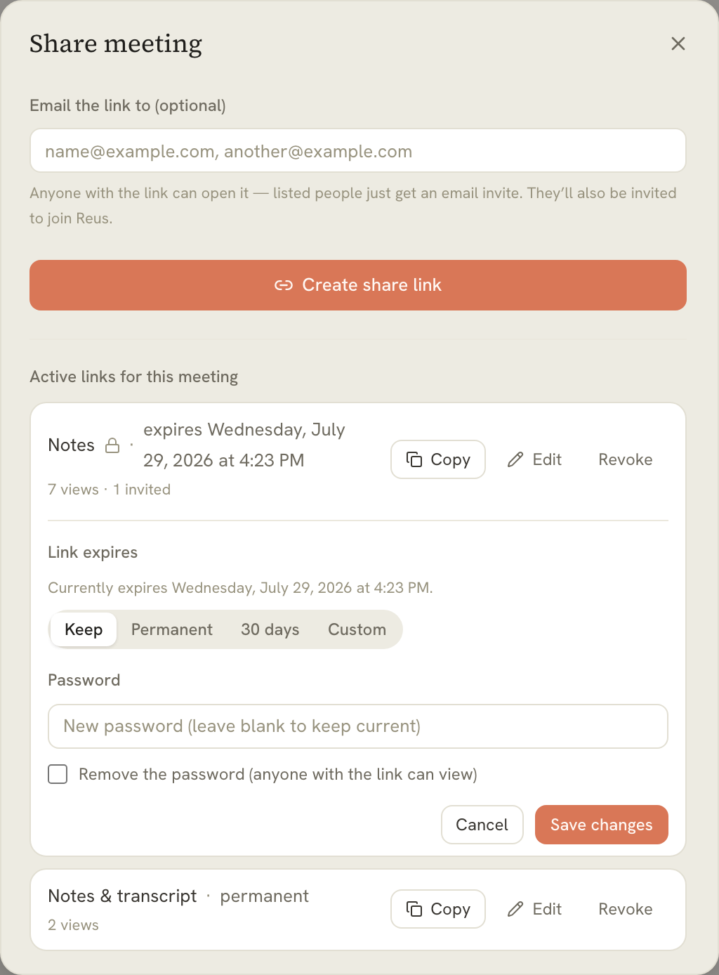 The per-link Edit panel expanded in the Share dialog: a "Link expires" control offering Keep, Permanent, 30 days and Custom, a password field, a "Remove the password" toggle, and a Save changes button.